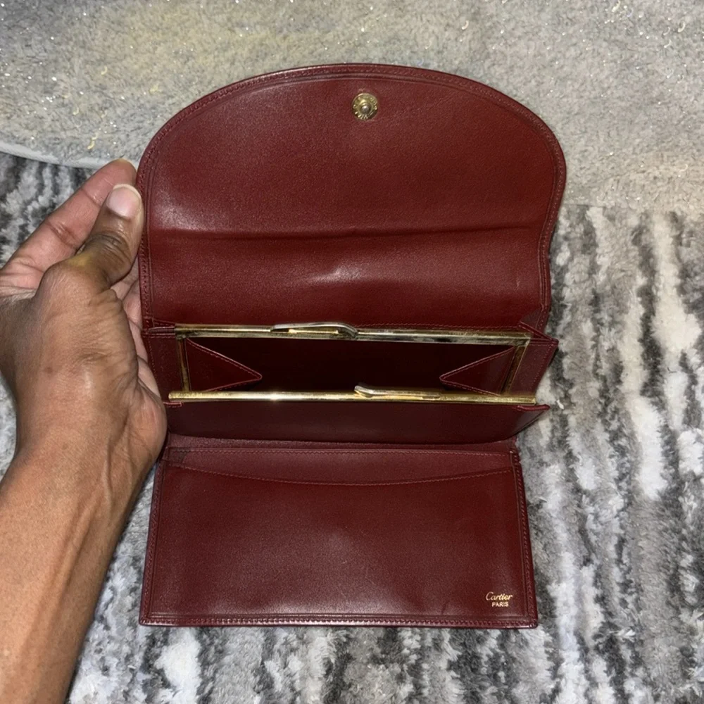 Cartier-beautifully worn, pre-loved kiss-lock wallet!  Signature wine color! - Picture 6 of 12